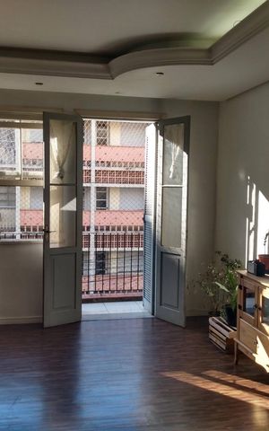 Apartamento à venda com 86m², 2 quartos e sem vaga Apartamento à venda com 86m², 2 quartos e sem vagaSala