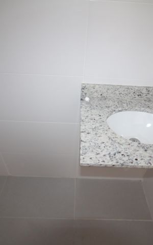 Apartamento à venda com 40m², 2 quartos e sem vagaBanheiro