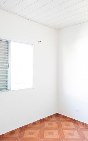 Casa à venda com 198m², 2 quartos e 2 vagasSuíte
