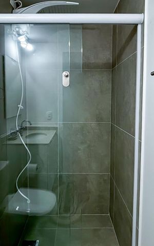 Apartamento à venda com 23m², 1 quarto e sem vaga Apartamento à venda com 23m², 1 quarto e sem vagaBanheiro social