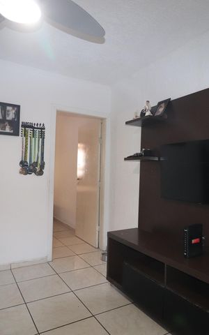 Casa à venda com 185m², 2 quartos e 2 vagasSala