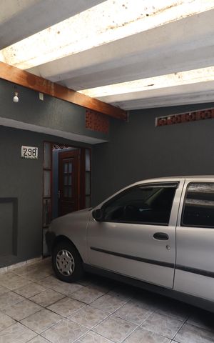 Casa à venda com 185m², 2 quartos e 2 vagasGaragem