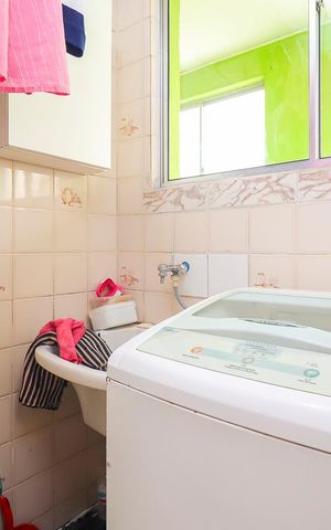 Apartamento à venda com 48m², 3 quartos e 1 vagaÁrea de Serviço