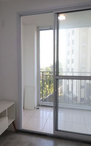 Apartamento para alugar com 52m², 3 quartos e 1 vagaVaranda