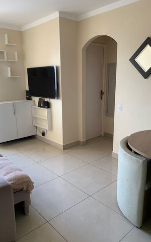 Apartamento à venda com 44m², 2 quartos e 1 vaga Apartamento à venda com 44m², 2 quartos e 1 vagaSala