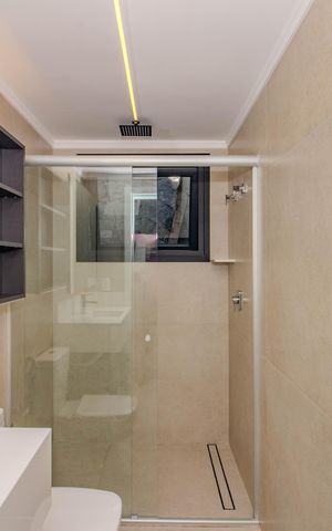 Casa à venda com 290m², 3 quartos e 2 vagas Casa à venda com 290m², 3 quartos e 2 vagasBanheiro da Suíte 2