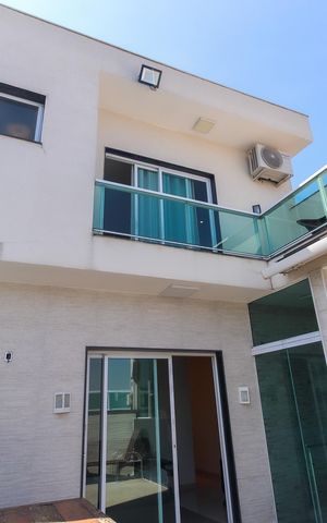 Casa à venda com 600m², 3 quartos e 6 vagasChurrasqueira - Piscina