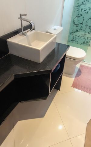 Casa à venda com 600m², 3 quartos e 6 vagasBanheiro Social