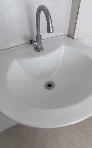 Casa à venda com 600m², 3 quartos e 6 vagasBanheiro de Serviço