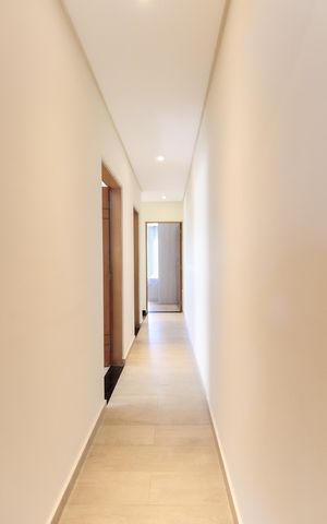 Casa à venda com 600m², 3 quartos e 6 vagasCorredor
