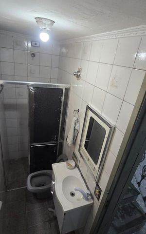 Casa para alugar com 140m², 3 quartos e 2 vagas Casa para alugar com 140m², 3 quartos e 2 vagasBanheiro