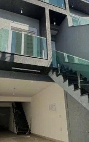 Casa à venda com 200m², 3 quartos e 4 vagas