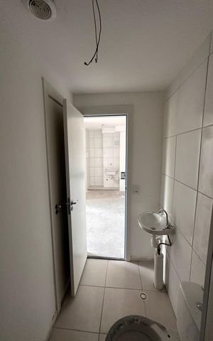 Apartamento à venda com 35m², 2 quartos e sem vaga Apartamento à venda com 35m², 2 quartos e sem vagaBanheiro