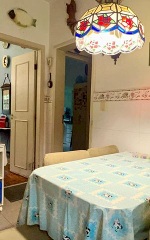 Casa à venda com 575m², 6 quartos e 7 vagas Casa à venda com 575m², 6 quartos e 7 vagasCopa
