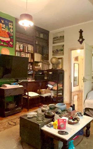 Casa à venda com 575m², 6 quartos e 7 vagas Casa à venda com 575m², 6 quartos e 7 vagasEscritório