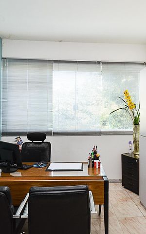 Casa à venda com 300m², 6 quartos e 4 vagasQuarto 1