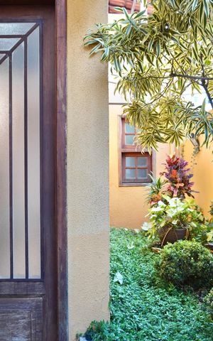 Casa à venda com 128m², 3 quartos e 2 vagas Casa à venda com 128m², 3 quartos e 2 vagasEntrada da Casa