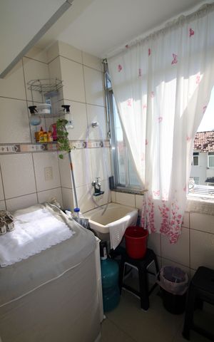 Apartamento à venda com 60m², 3 quartos e 1 vagaÁrea de Serviço
