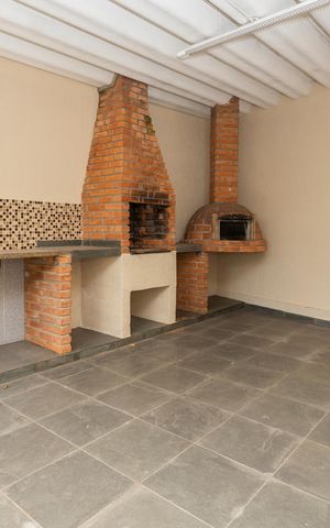 Casa à venda com 154m², 3 quartos e 2 vagasÁrea Comum - Churrasqueira