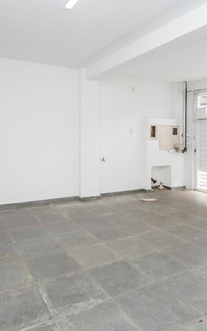Casa à venda com 154m², 3 quartos e 2 vagasGaragem