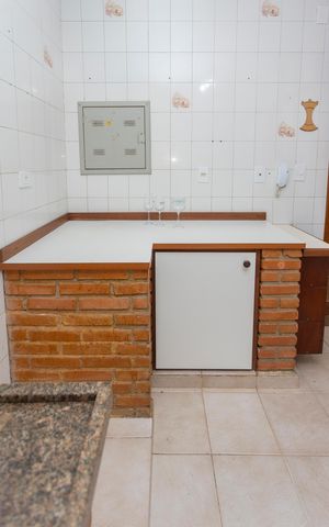 Casa à venda com 154m², 3 quartos e 2 vagasCozinha