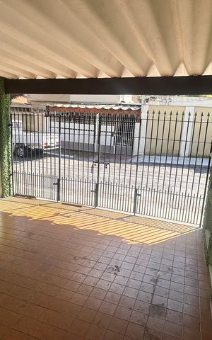 Casa à venda com 120m², 3 quartos e 2 vagas