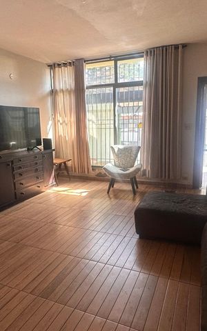 Casa à venda com 120m², 3 quartos e 2 vagas
