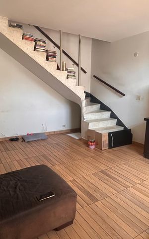 Casa à venda com 120m², 3 quartos e 2 vagas