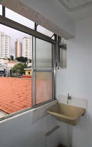 Apartamento à venda com 72m², 2 quartos e 1 vagaÁrea de Serviço