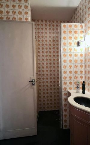 Apartamento à venda com 238m², 3 quartos e 1 vaga Apartamento à venda com 238m², 3 quartos e 1 vagaBanheiro 1
