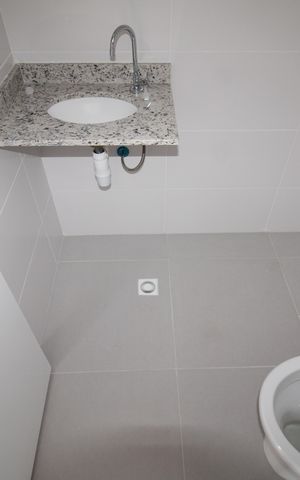 Apartamento à venda com 40m², 2 quartos e 1 vagaBanheiro 2