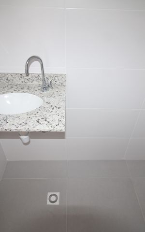 Apartamento à venda com 40m², 2 quartos e 1 vagaBanheiro 2