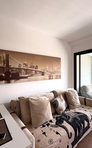 Apartamento à venda com 67m², 2 quartos e 1 vaga Apartamento à venda com 67m², 2 quartos e 1 vagaSala