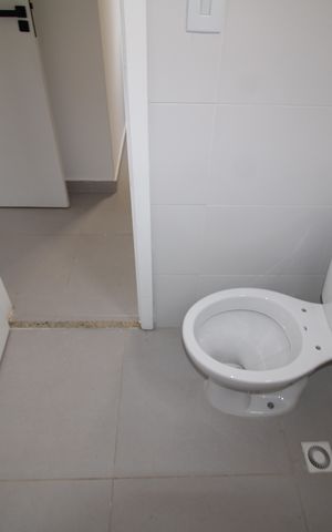 Apartamento à venda com 40m², 2 quartos e 1 vagaBanheiro 1