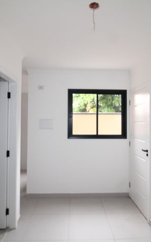 Apartamento à venda com 42m², 2 quartos e sem vagaSala / Cozinha