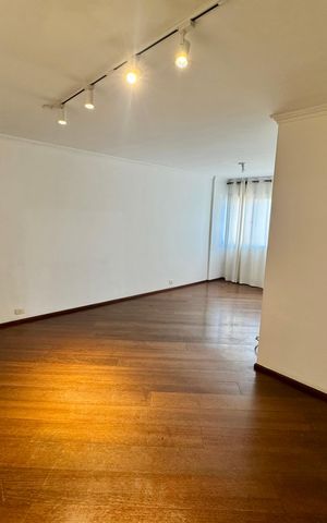 Apartamento à venda com 92m², 3 quartos e 1 vaga Apartamento à venda com 92m², 3 quartos e 1 vagaSala