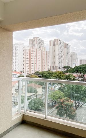 Apartamento à venda com 47m², 1 quarto e 1 vaga Apartamento à venda com 47m², 1 quarto e 1 vagaVaranda