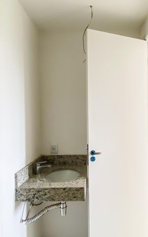 Apartamento para alugar com 46m², 2 quartos e 1 vaga Apartamento para alugar com 46m², 2 quartos e 1 vagaBanheiro
