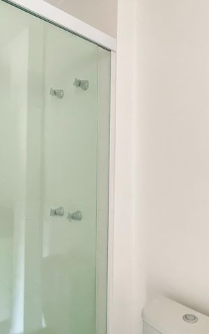 Apartamento à venda com 46m², 2 quartos e 1 vaga Apartamento à venda com 46m², 2 quartos e 1 vagaBanheiro