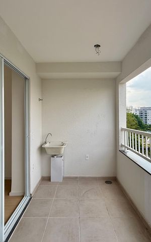 Apartamento à venda com 35m², 2 quartos e sem vaga Apartamento à venda com 35m², 2 quartos e sem vagaSacada