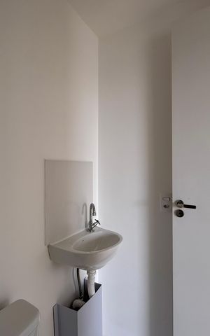 Apartamento à venda com 35m², 2 quartos e sem vaga Apartamento à venda com 35m², 2 quartos e sem vagaBanheiro