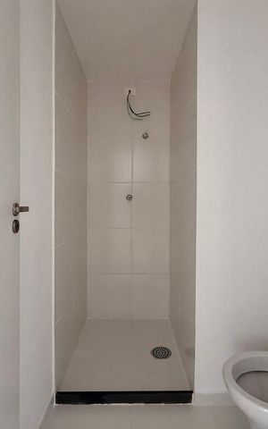 Apartamento à venda com 26m², 2 quartos e sem vaga Apartamento à venda com 26m², 2 quartos e sem vagaBanheiro