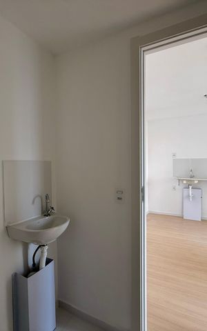 Apartamento à venda com 26m², 2 quartos e sem vaga Apartamento à venda com 26m², 2 quartos e sem vagaBanheiro