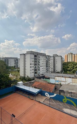 Apartamento à venda com 28m², 2 quartos e sem vaga Apartamento à venda com 28m², 2 quartos e sem vagaVista