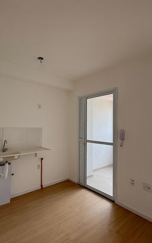 Apartamento à venda com 29m², 2 quartos e sem vaga Apartamento à venda com 29m², 2 quartos e sem vagaSala