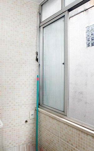 Apartamento à venda com 60m², 2 quartos e sem vagaCozinha + Área de Serviço
