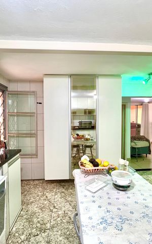 Casa à venda com 400m², 5 quartos e 3 vagas