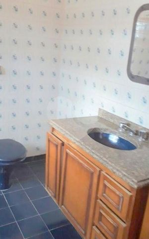 Casa à venda com 493m², 4 quartos e 8 vagas