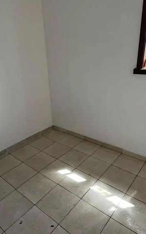 Casa para alugar com 302m², 3 quartos e 4 vagas