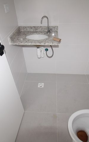 Apartamento à venda com 37m², 2 quartos e sem vagaBanheiro